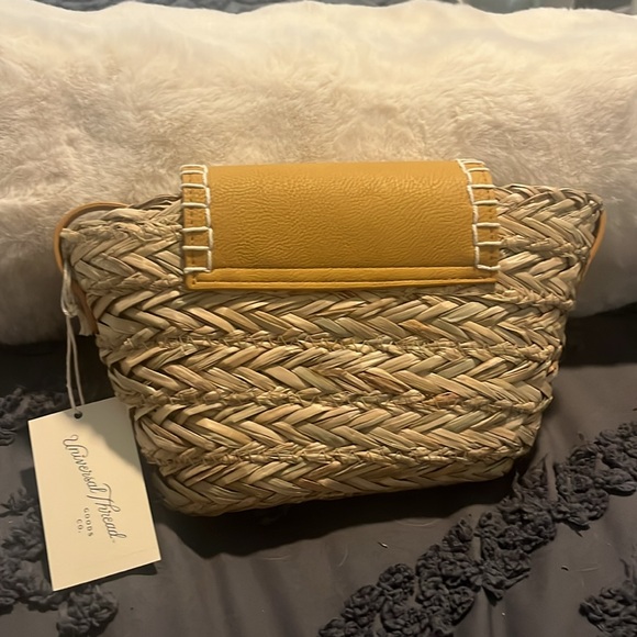 Universal Thread Yellow and Tan Crossbody Bag with straw weave. NWT! - Picture 6 of 9
